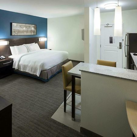 Residence Inn By Marriott Richmond Downtown Экстерьер фото