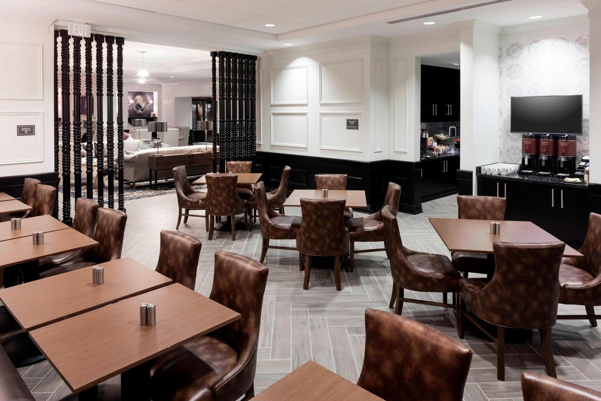 Residence Inn By Marriott Richmond Downtown Экстерьер фото