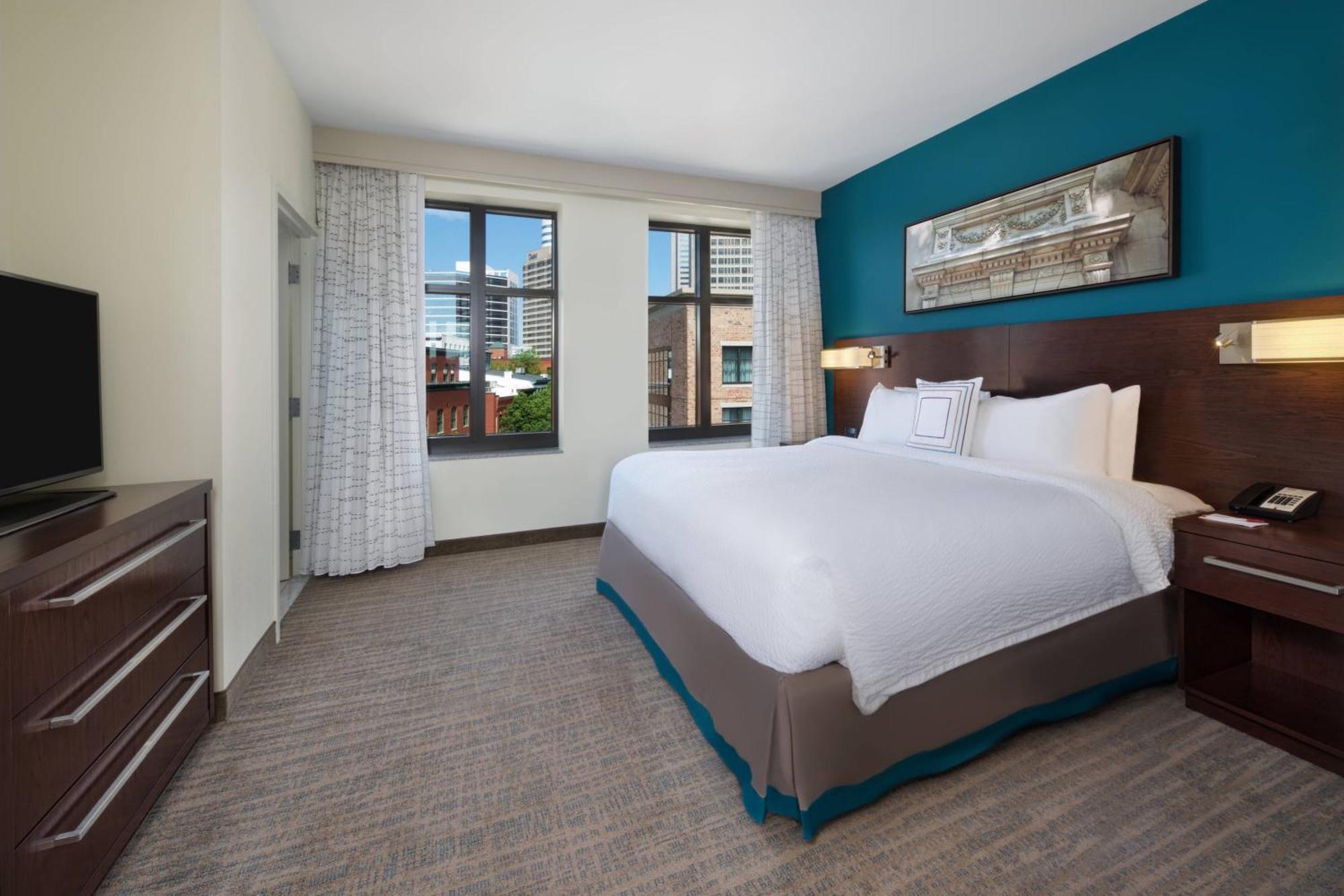 Residence Inn By Marriott Richmond Downtown Экстерьер фото